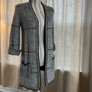 Chicos black and white roll sleeve cardigan